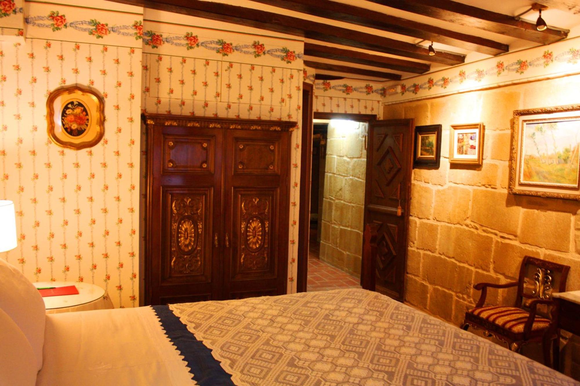 La Casa De Sebastian Guest House Valderrobres Phòng bức ảnh
