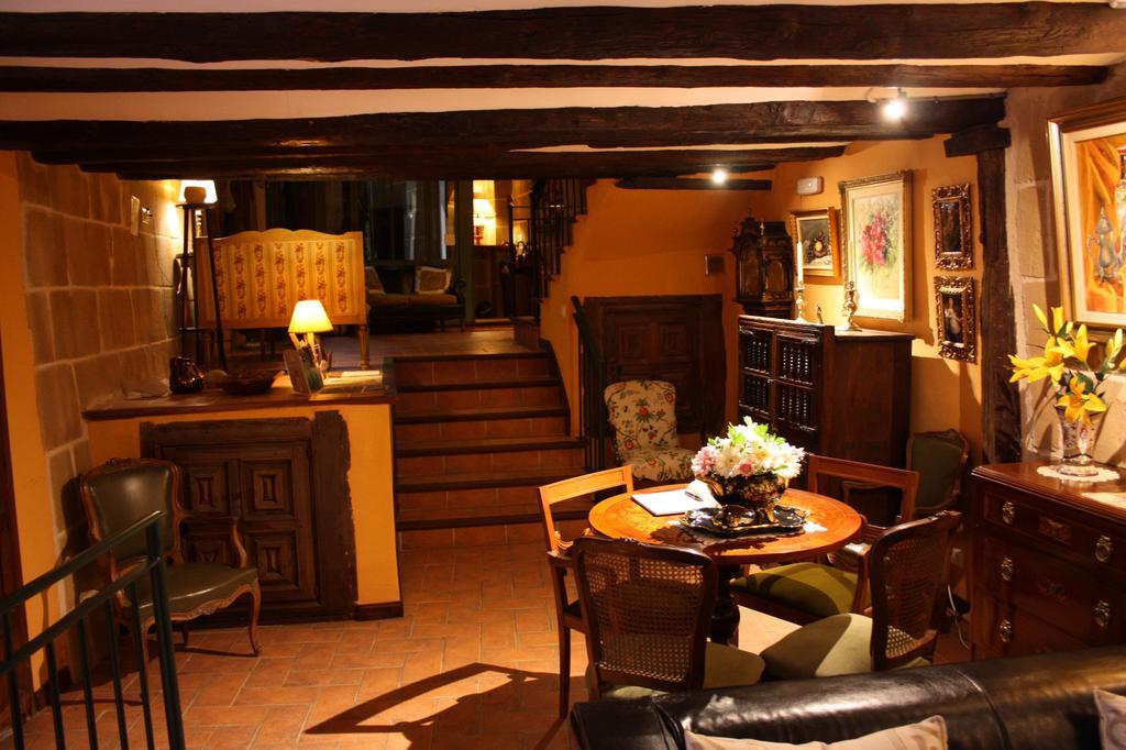La Casa De Sebastian Guest House Valderrobres Ngoại thất bức ảnh